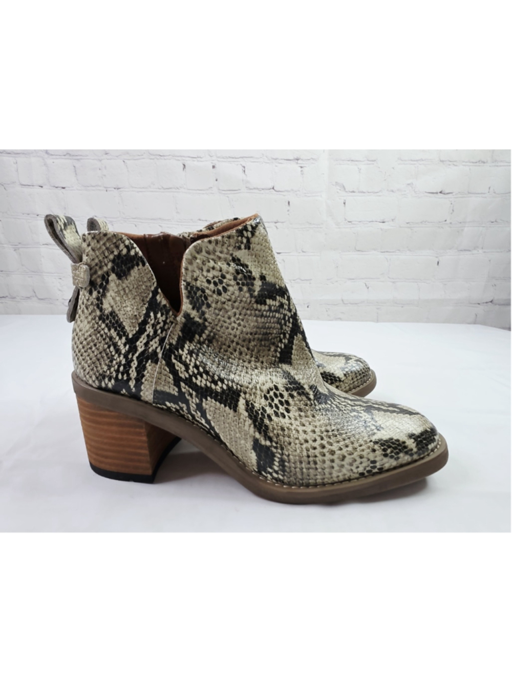 Franco Sarto Klora Ankle Boot Snake Print Block Heel Women's Size 9.5 M